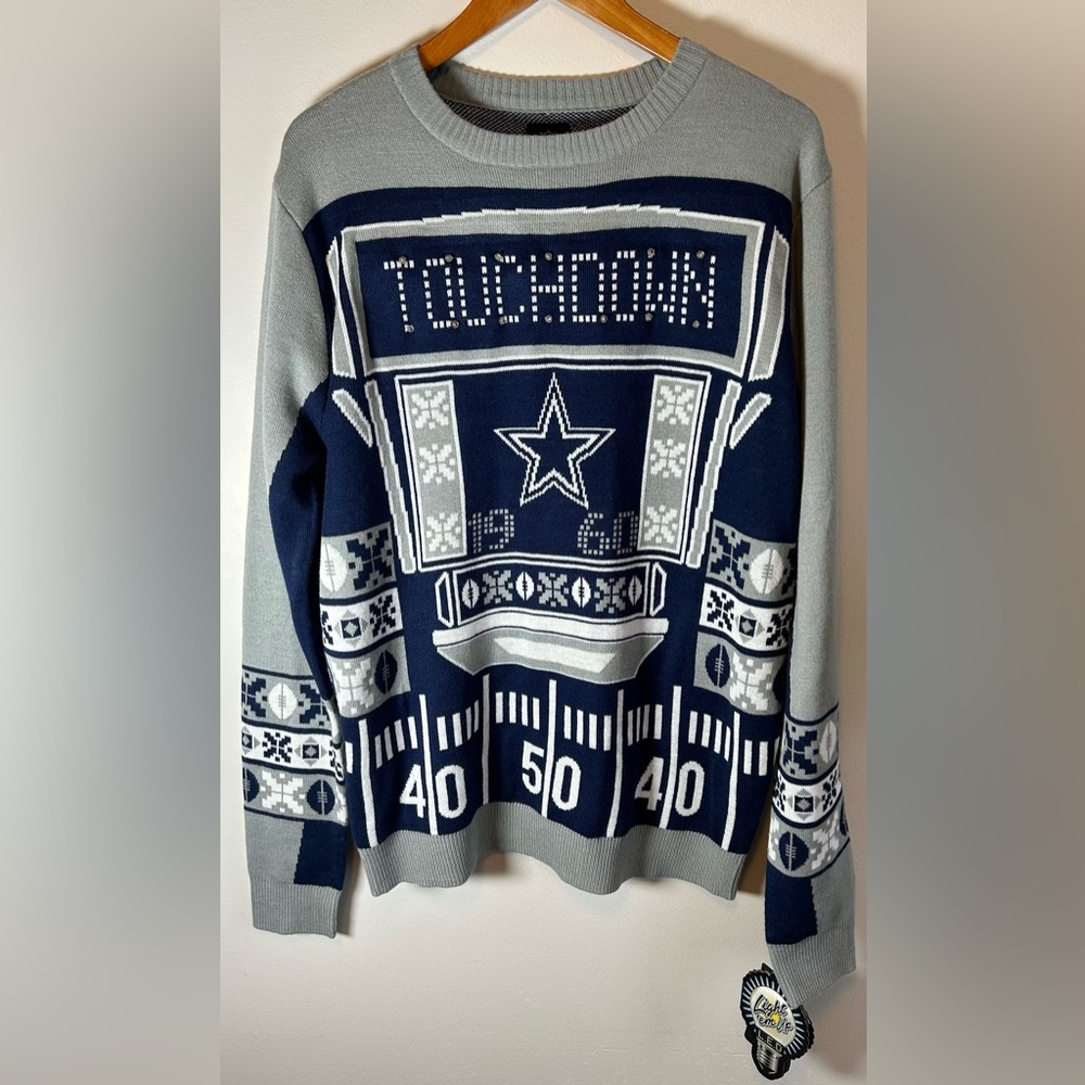 NFL Dallas Cowboys LED Light Up Sweater Pullover Touch Down Size L NWT
